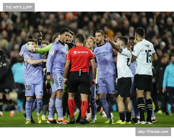贝林厄姆危险铲球逃过红牌处罚 科瓦奇判罚尺度一致性受考验